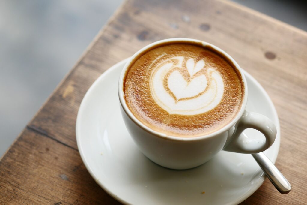 Beneficios del café: cuánto puedes tomar y qué dice la ciencia